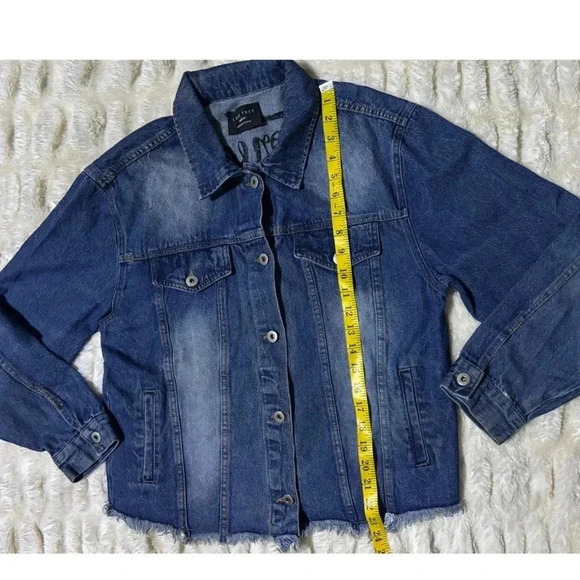 LOVE TREE Women’s Denim Embroidered Tiger Jacket - Picture 12 of 13